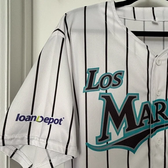MLB • Los Marlins Classic Baseball Jersey - Adult Size XL - Collector’s Item - Picture 4 of 11